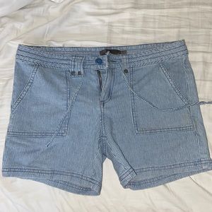 Prana navy/white stripe size 4 shorts